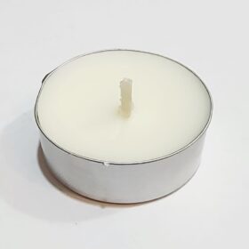 Tea light candle one